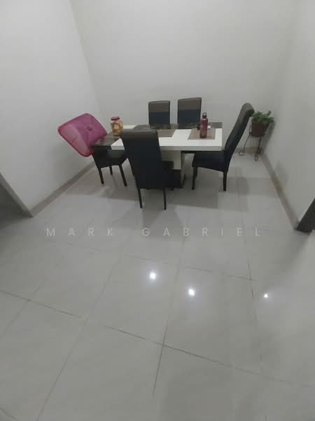 1-storey Terraced House for Sale in Kelana Jaya (Petaling Jaya) - Mark Gabriel - Dining Room - PropertyGuru.com.my