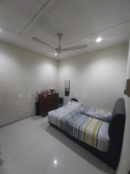 1-storey Terraced House for Sale in Kelana Jaya (Petaling Jaya) - Mark Gabriel - Bedroom - PropertyGuru.com.my