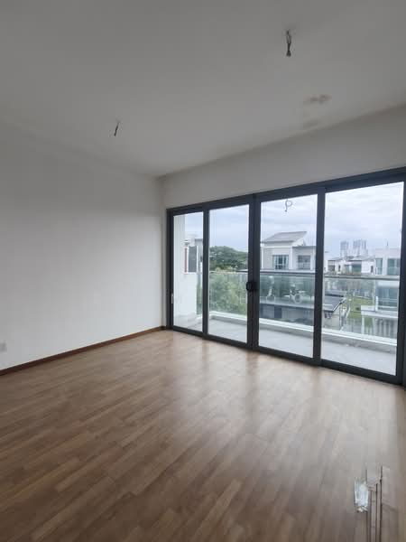 Bungalow for Sale in Taman Molek (Johor Bahru) - Sammi Hoo - PropertyGuru.com.my