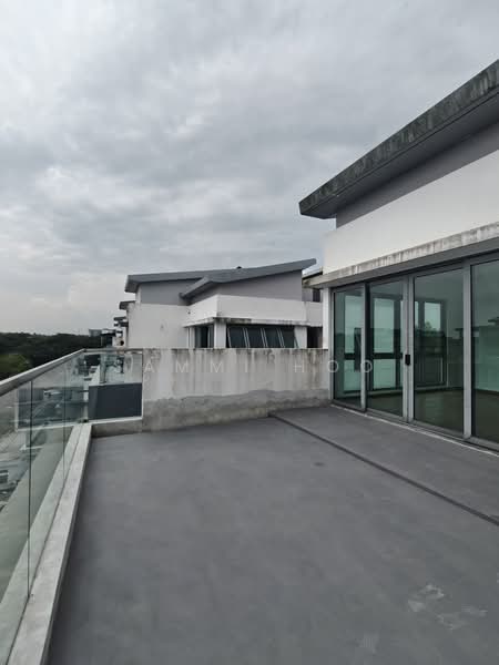 Bungalow for Sale in Taman Molek (Johor Bahru) - Sammi Hoo - PropertyGuru.com.my