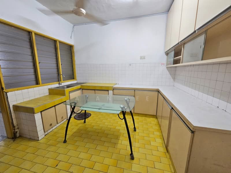 2-storey Terraced House for Sale in Taman Cheras (Cheras) - Alan Lee - Kitchen - PropertyGuru.com.my
