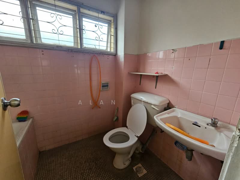 2-storey Terraced House for Sale in Taman Cheras (Cheras) - Alan Lee - Bathroom - PropertyGuru.com.my