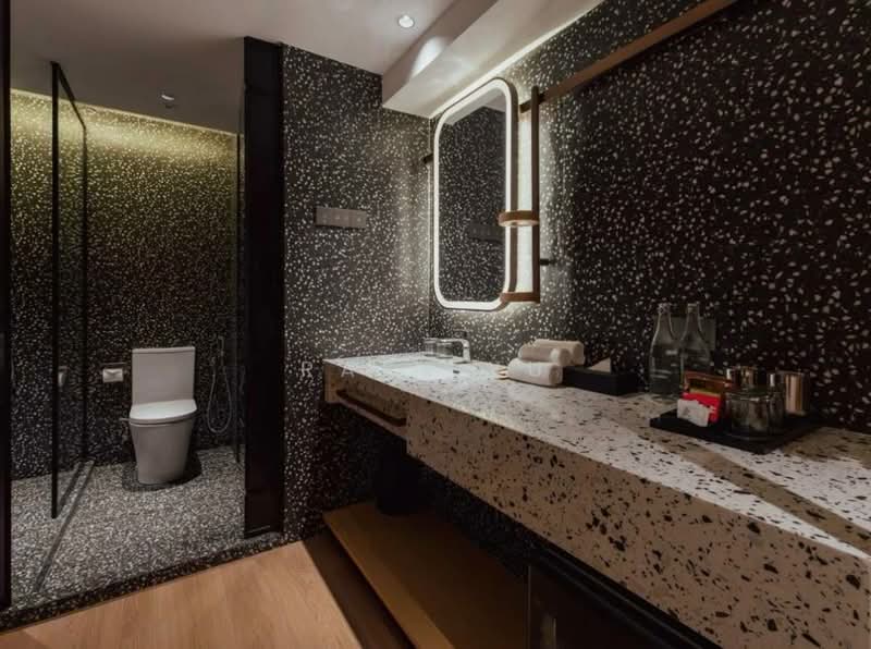 Servis Apartment untuk Dijual di VOS - Rain Yu - Bathroom - PropertyGuru.com.my