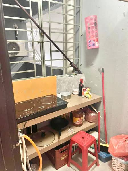 Servis Apartment untuk Dijual di Koi Kinrara - Rafedah Binti Abdul Aziz - Kitchen - PropertyGuru.com.my
