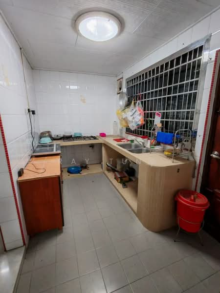 1-storey Terraced House for Rent in Taman Century (Johor Bahru) - Ray Tung - Kitchen - PropertyGuru.com.my