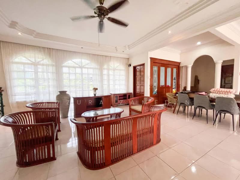 Bungalow House for Sale in Kota Damansara (Kota Damansara) - Adzura Zamedin - Living Room - PropertyGuru.com.my