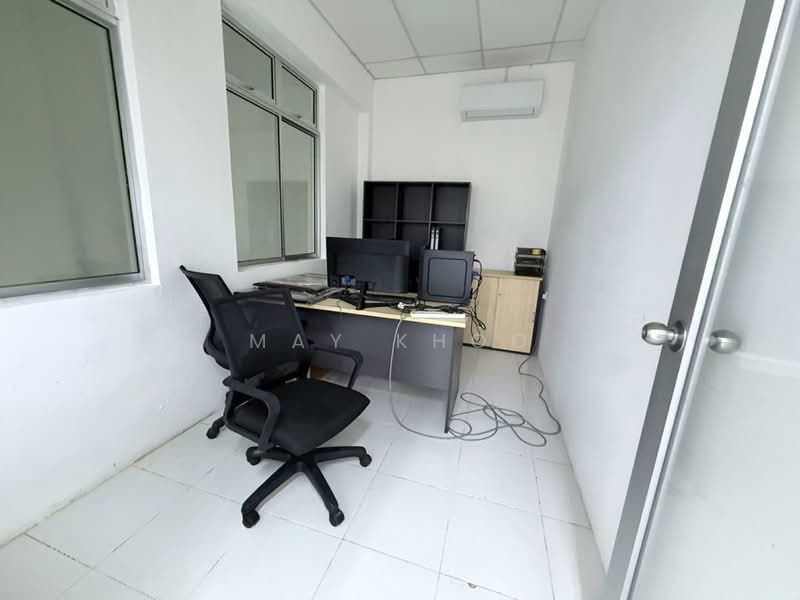 Kilang Berkembar untuk Disewa di Masai (Johor) - May Khoo - Study - PropertyGuru.com.my