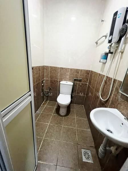 Hotel / Resort for Sale in Golden Triangle (KL City Centre) - Prem Kumar - Bathroom - PropertyGuru.com.my