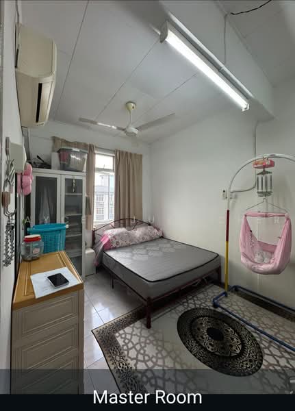 Pangsapuri untuk Disewa di Subang Perdana Goodyear Court 10 - Jaycee Juat Cher Lim - Master Bedroom - PropertyGuru.com.my