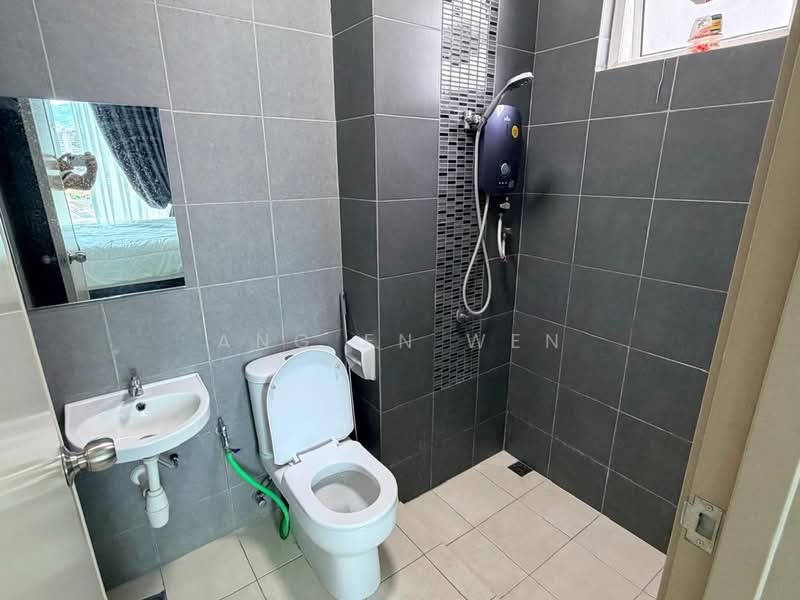 Condominium for Rent at Solaria Residences - Ang En Wen - Bathroom - PropertyGuru.com.my