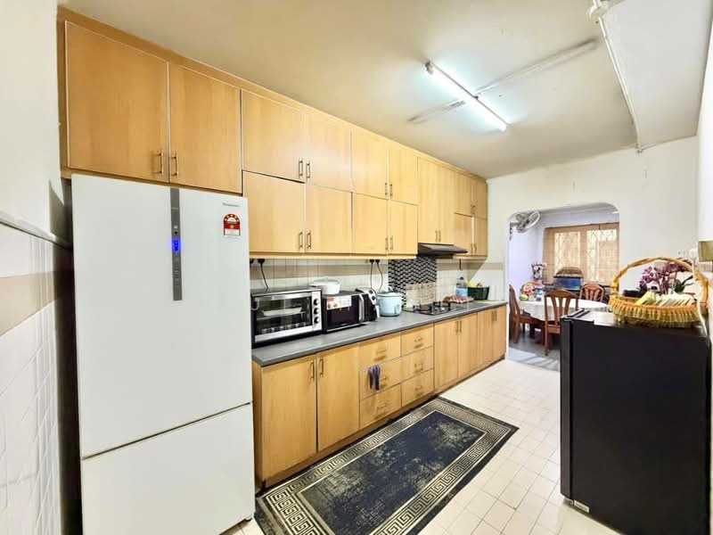 2-storey Terraced House for Sale in Kelana Jaya (Petaling Jaya) - Zul Hasif - PropertyGuru.com.my