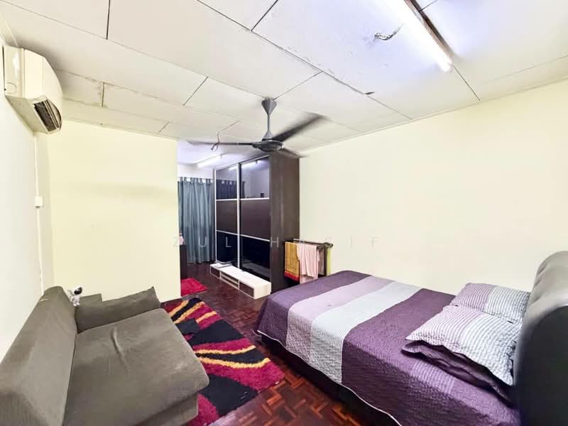 2-storey Terraced House for Sale in Kelana Jaya (Petaling Jaya) - Zul Hasif - PropertyGuru.com.my