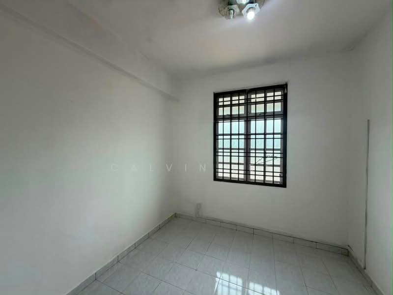 2-storey Terraced House for Sale in Taman Bukit Tiram (Ulu Tiram) - Calvin Lee - PropertyGuru.com.my