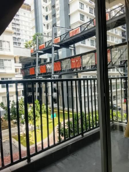Servis Apartment untuk Disewa di BSP 21 - Farah Izzati - Exterior - PropertyGuru.com.my