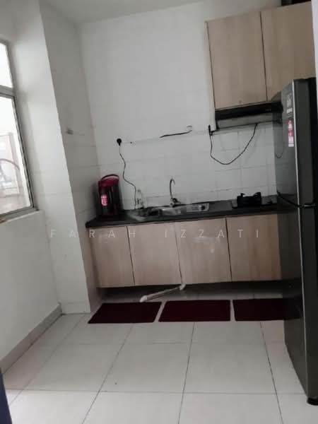 Servis Apartment untuk Disewa di BSP 21 - Farah Izzati - Kitchen - PropertyGuru.com.my