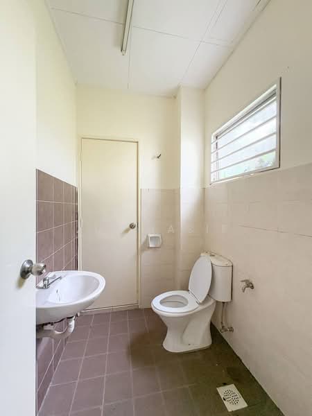 Terraced House for Sale in Bandar Putera 2 (Klang) - Zul Hasif - PropertyGuru.com.my