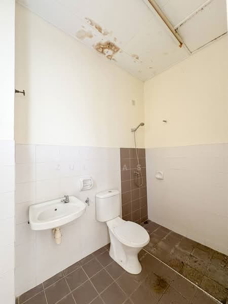 Terraced House for Sale in Bandar Putera 2 (Klang) - Zul Hasif - PropertyGuru.com.my
