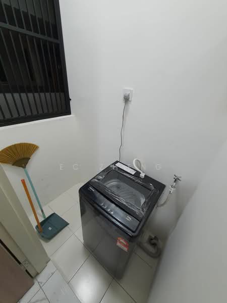 Condominium for Sale at QuayWest Residence - EC Zheng - Bathroom - PropertyGuru.com.my