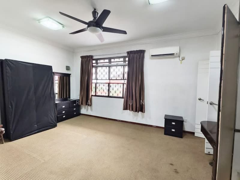 Semi-Detached House for Rent in Taman Pelangi (Johor Bahru) - Ray Tung - Bedroom - PropertyGuru.com.my