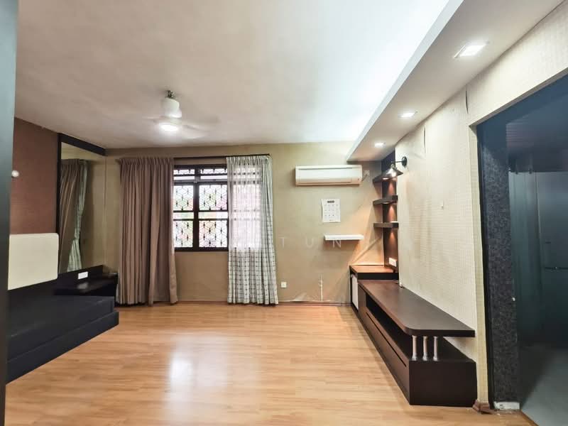 Semi-Detached House for Rent in Taman Pelangi (Johor Bahru) - Ray Tung - Living Room - PropertyGuru.com.my