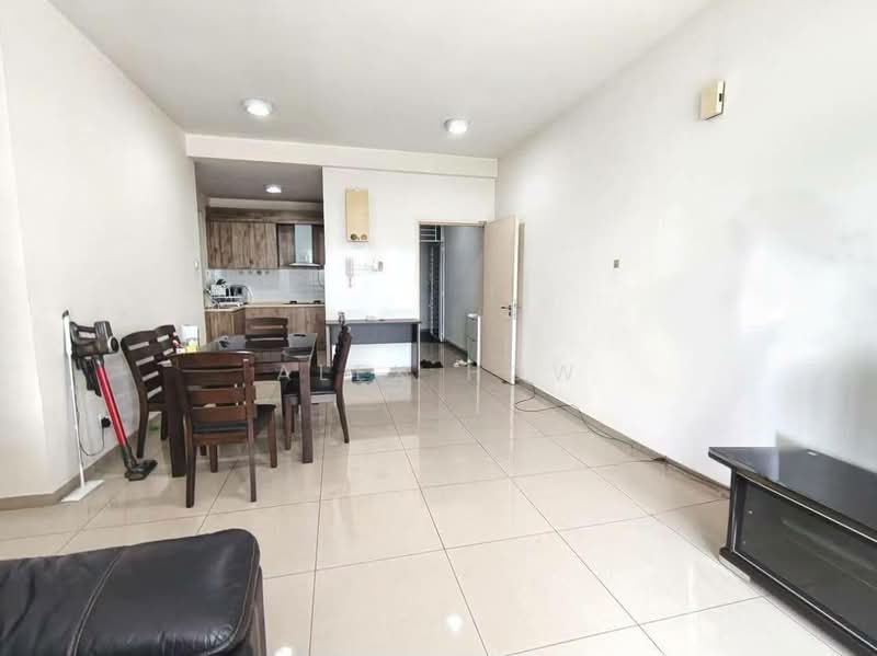 Kondominium untuk Disewa di Fairway Suites - Alex How - Kitchen - PropertyGuru.com.my