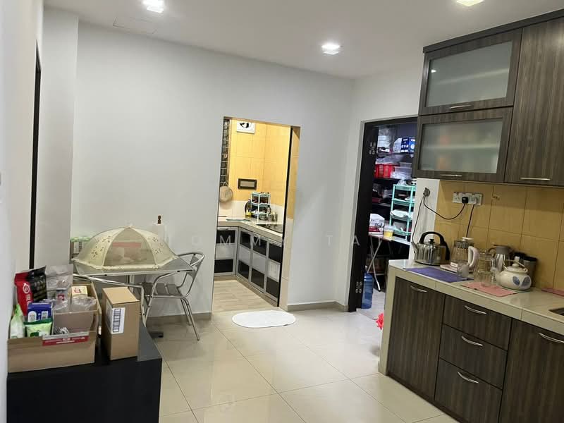 Rumah Berkembar untuk Dijual di Taman Johor (Tampoi) - Tommy Tai - Kitchen - PropertyGuru.com.my