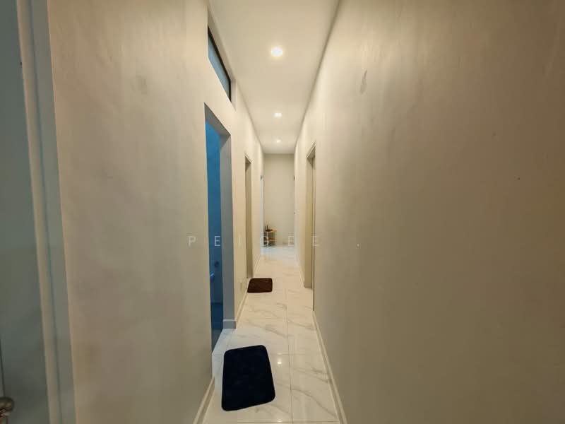 1-storey Terraced House for Rent in Kuchai Lama (Kuala Lumpur) - PeiGee . - Corridor - PropertyGuru.com.my