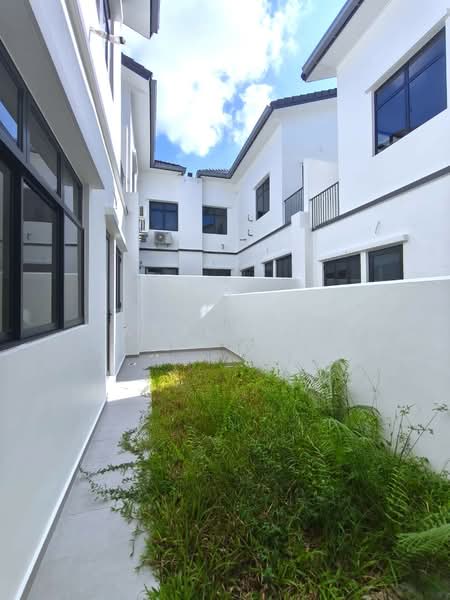 Cluster House for Sale in Eco Botanic 2 (Iskandar Puteri (Nusajaya)) - Karl Lim - Exterior - PropertyGuru.com.my