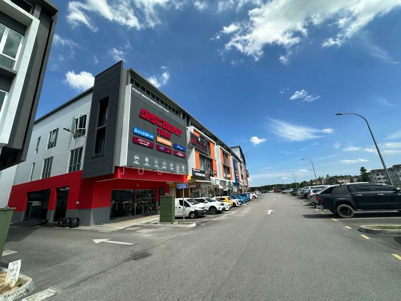 Kedai / Pejabat untuk Disewa di Bandar Tasik Puteri (Rawang) - Justin Ng - Exterior - PropertyGuru.com.my