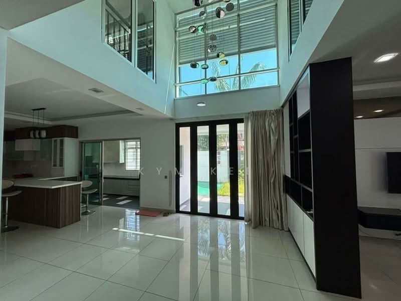 Rumah Teres 2.5 Tingkat untuk Dijual di Taman Sutera Utama (Skudai) - Kym Kee - Living Room - PropertyGuru.com.my