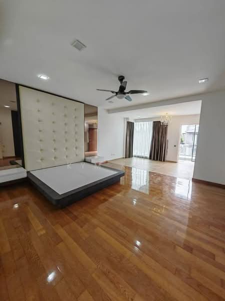 Rumah Teres 2.5 Tingkat untuk Dijual di Taman Sutera Utama (Skudai) - Kym Kee - Bedroom - PropertyGuru.com.my