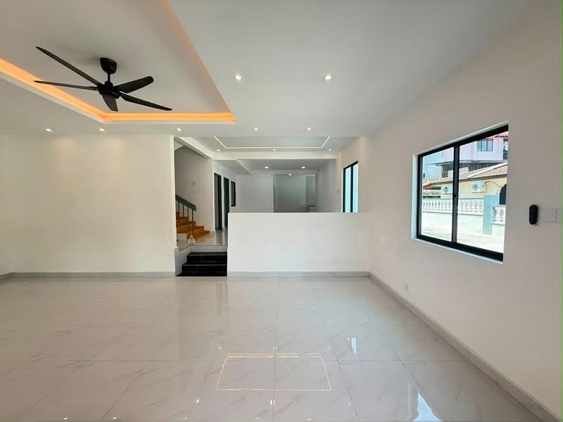 Semi-Detached House for Sale in Taman Air Biru (Pasir Gudang) - Calvin Lee - PropertyGuru.com.my