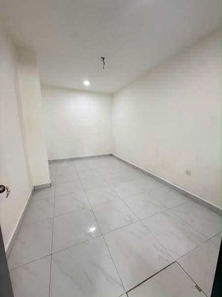 Semi-Detached House for Sale in Taman Air Biru (Pasir Gudang) - Calvin Lee - PropertyGuru.com.my