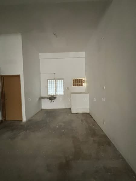 Kedai untuk Disewa di Kota Damansara (Selangor) - Desley Wan - Interior - PropertyGuru.com.my