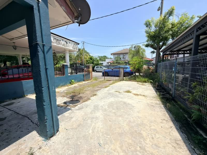 Rumah Teres 2 Tingkat untuk Dijual di Seksyen Bs5 (Serendah) - Liliey Fitri - Exterior - PropertyGuru.com.my