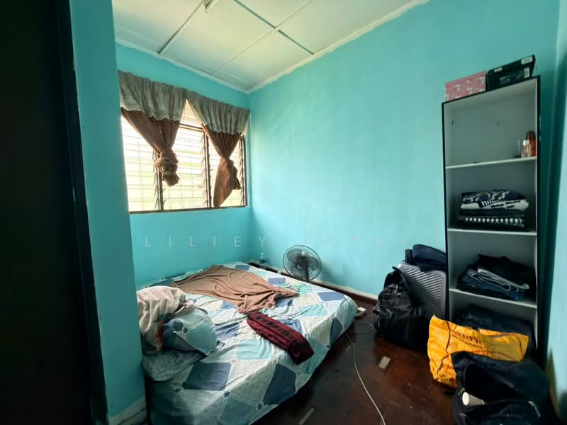 Rumah Teres 2 Tingkat untuk Dijual di Seksyen Bs5 (Serendah) - Liliey Fitri - Bedroom - PropertyGuru.com.my