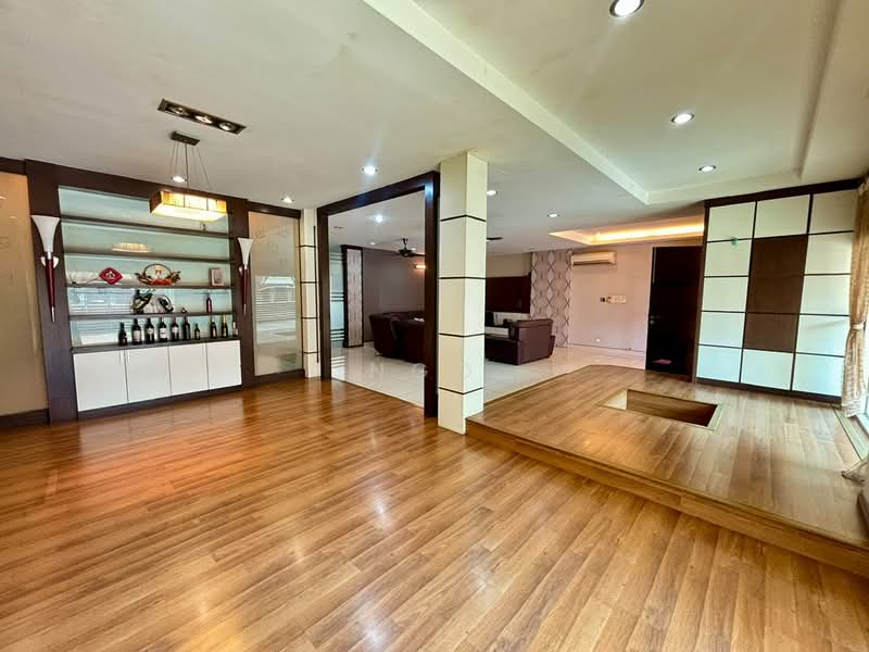 Rumah Teres 2 Tingkat untuk Dijual di Taman Puteri Indah (Batu Pahat) - NGO - Living Room - PropertyGuru.com.my