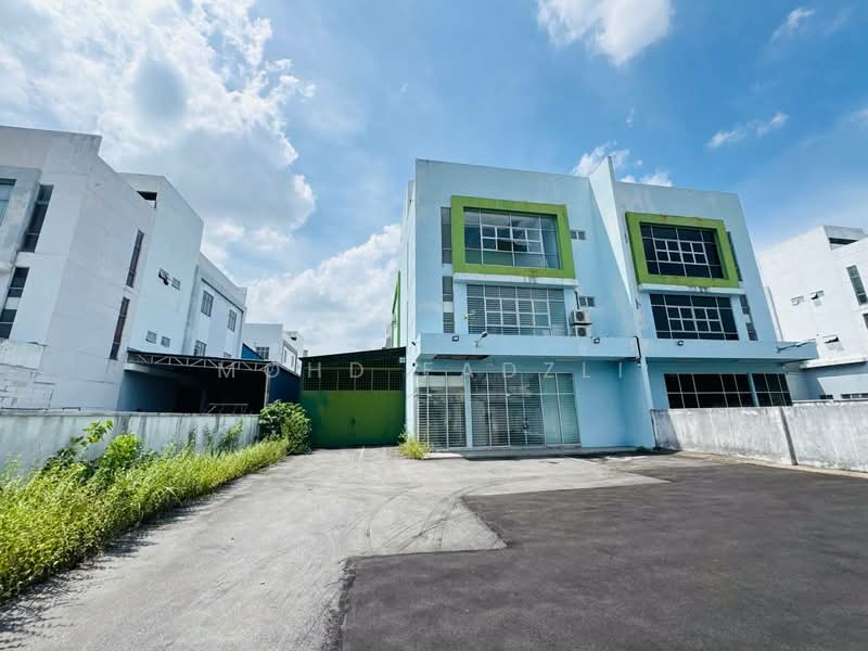 Semi-D Factory for Sale in Shah Alam (Selangor) - Mohd Fadzli - Exterior - PropertyGuru.com.my