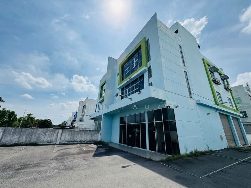 Semi-D Factory for Sale in Shah Alam (Selangor) - Mohd Fadzli - Exterior - PropertyGuru.com.my