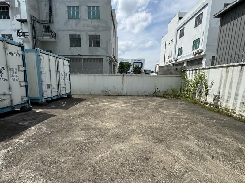 Semi-D Factory for Sale in Shah Alam (Selangor) - Mohd Fadzli - Exterior - PropertyGuru.com.my