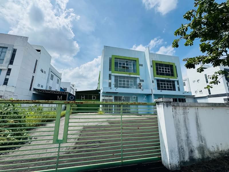 Semi-D Factory for Sale in Shah Alam (Selangor) - Mohd Fadzli - Exterior - PropertyGuru.com.my