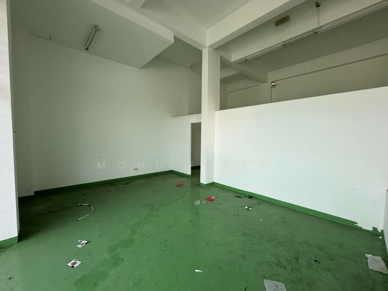 Semi-D Factory for Sale in Shah Alam (Selangor) - Mohd Fadzli - Interior - PropertyGuru.com.my