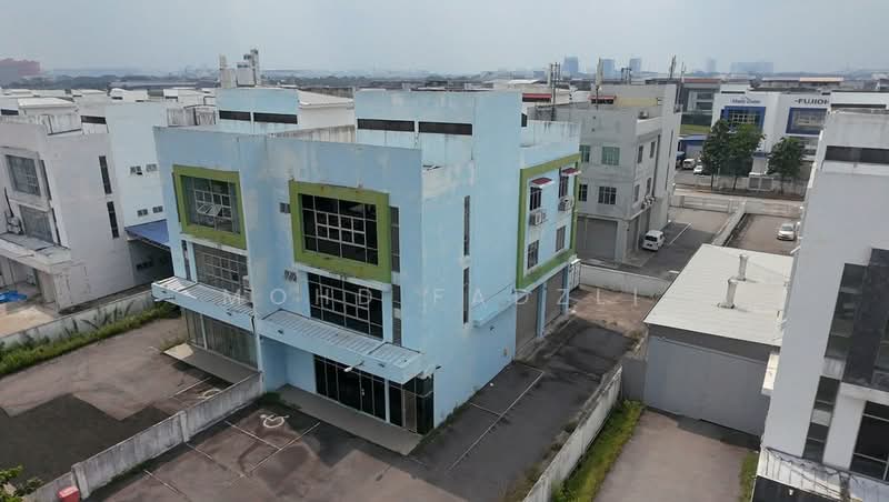 Semi-D Factory for Sale in Shah Alam (Selangor) - Mohd Fadzli - Exterior - PropertyGuru.com.my