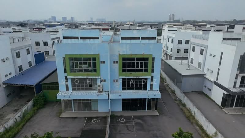 Semi-D Factory for Sale in Shah Alam (Selangor) - Mohd Fadzli - Exterior - PropertyGuru.com.my