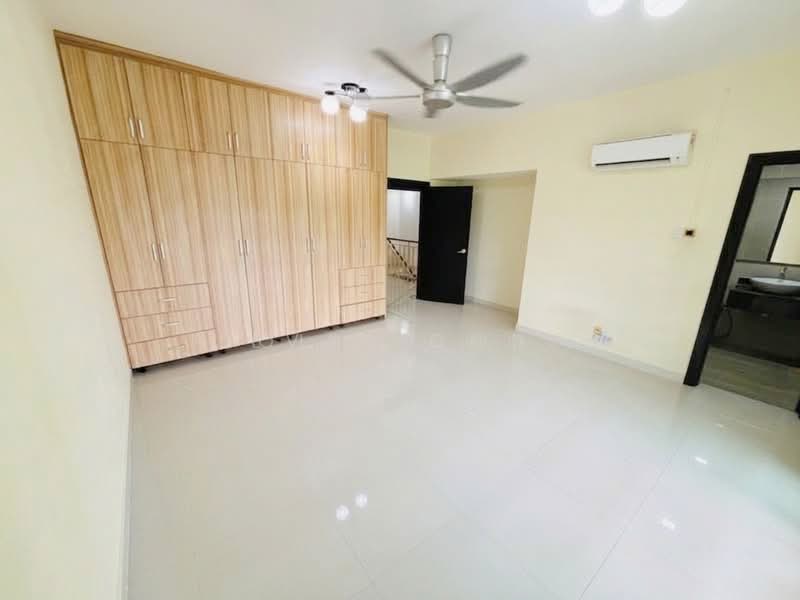 2.5-storey Terraced House for Sale in Taman Meranti Jaya (Puchong) - Evan Goh - Bedroom - PropertyGuru.com.my