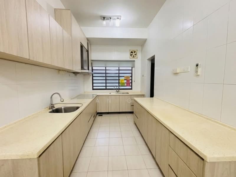 2.5-storey Terraced House for Sale in Taman Meranti Jaya (Puchong) - Evan Goh - Kitchen - PropertyGuru.com.my