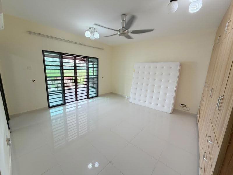 Rumah Teres 2.5-Tingkat untuk Dijual di Taman Meranti Jaya (Puchong) - Evan Goh - Bedroom - PropertyGuru.com.my