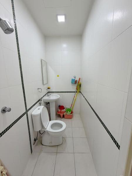Rumah Teres 2.5-Tingkat untuk Dijual di Taman Meranti Jaya (Puchong) - Evan Goh - Bathroom - PropertyGuru.com.my
