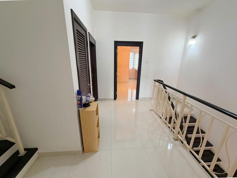 Rumah Teres 2.5-Tingkat untuk Dijual di Taman Meranti Jaya (Puchong) - Evan Goh - Corridor - PropertyGuru.com.my