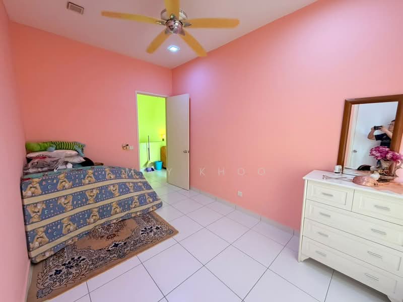 Cluster House for Sale in Setia Tropika (Johor Bahru) - May Khoo - Bedroom - PropertyGuru.com.my